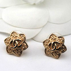 샤넬 귀걸이 신상