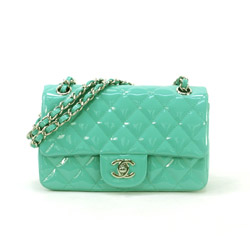 샤넬 12년 신상 클래식 페이던트 스몰 에메랄드