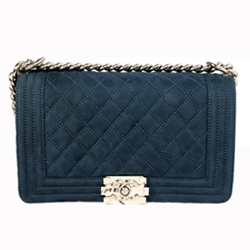 샤넬 이지 캐비어 보이백 미듐 네이비