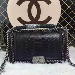 샤넬 16년 크루즈라인 보이백