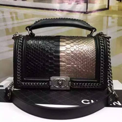 샤넬 16년 스네이크스킨 보이백