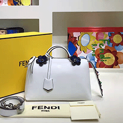 펜디 보스톤 플라워랜드8133B 미디움