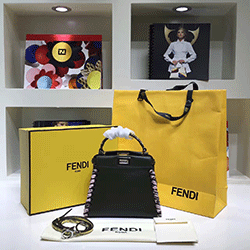 펜디 마이크로 피카부 스팽글 토드백 6210