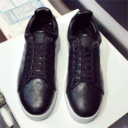 루이비통 남성 스니커즈