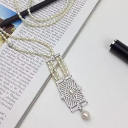 에이피엠 목걸이 