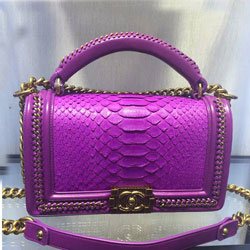 샤넬 17년 스네이크스킨 보이백