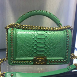 샤넬 17년 스네이크스킨 보이백