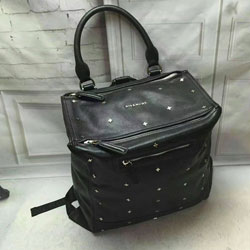 지방시 판도라백