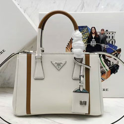 프라다 신상 가방 1BA863