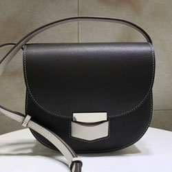 셀린느 트로터 CL-584645