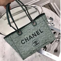 샤넬 18년  캔버스 도빌백 CH-20180204