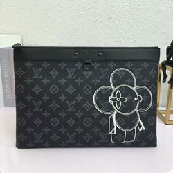 루이 비통 포쉐트 아폴로 M62904