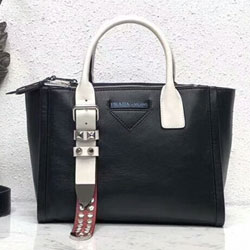 프라다 가죽백  PR-180707