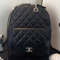 샤넬 가죽 백팩 A24972