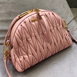 미우미우 크로스백  5BH092