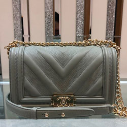 샤넬 플랩 보이백 25cm 190822