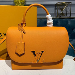   루이비통  볼타 M55060