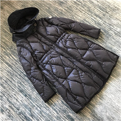 몽클레어  M-78989