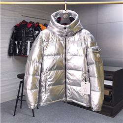 몽클레어  M-87989