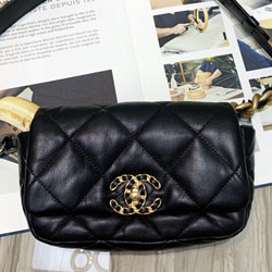 샤넬 19 웨이스트 백 AS1163