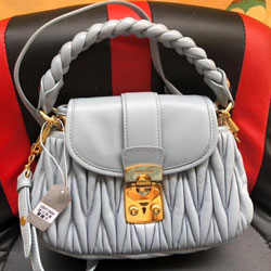 미우미우 토트백  5BH188