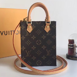 루이비통 쁘띠삭 플라 모노그램 M69442