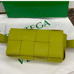 보테가베네타 벨트백 BV639367