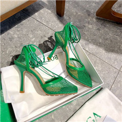 보테가  BV-5847847