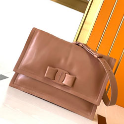 페레가모 크로스백 210125