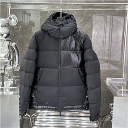 몽클레어  M-57474937