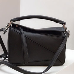 로에베 크로스백 LO-0224