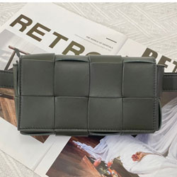 보테가베네타 벨트백 BV639368