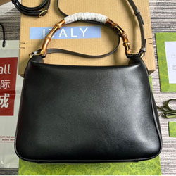 구찌 핸드백 746245