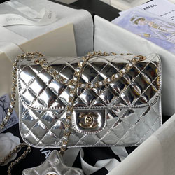 샤넬 플랩 백 AS4648