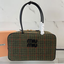 미우미우 숄더백 5BB117