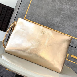 샤넬 클러치백 AS5582