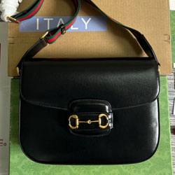 구찌 숄더백 700457