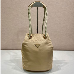 프라다 핸드백 1BE082