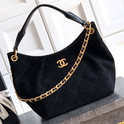 샤넬 핸드백 AS3135